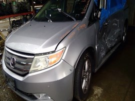 2012 HONDA ODYSSEY, SILVER, TOURING, 3.5L, AT, FWD.  A25070